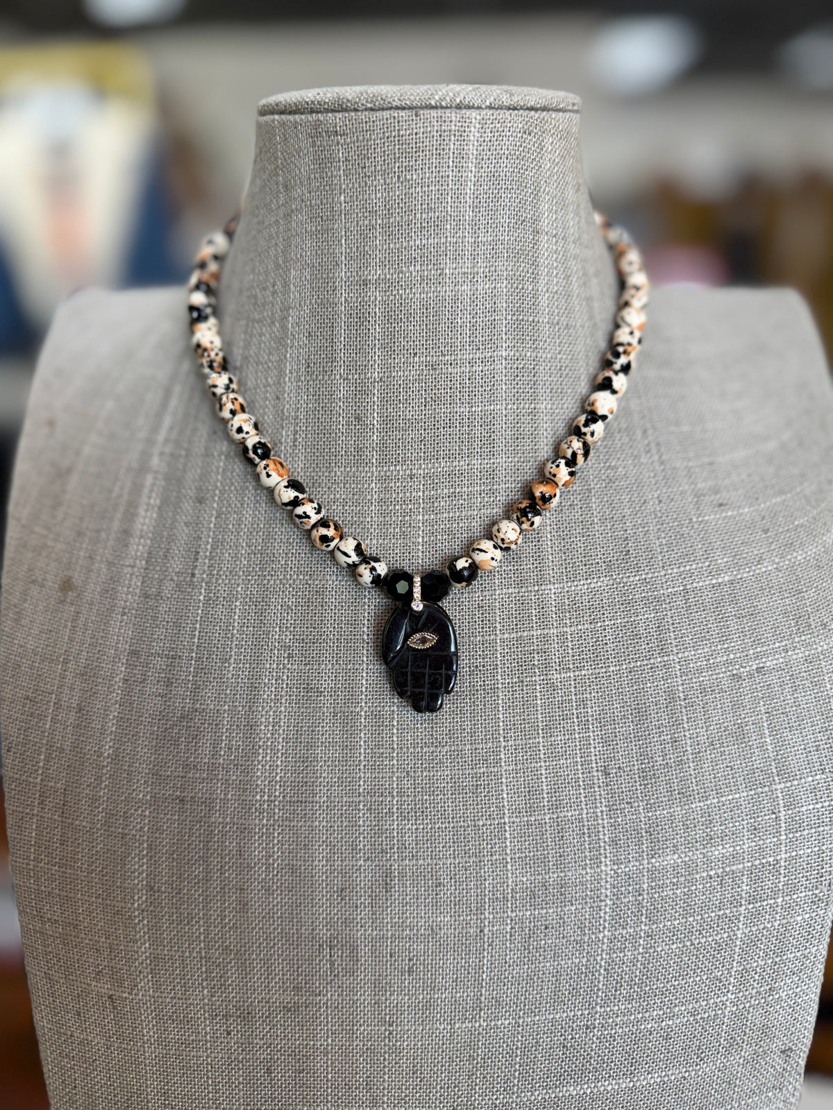 Hamsa Noir Necklace