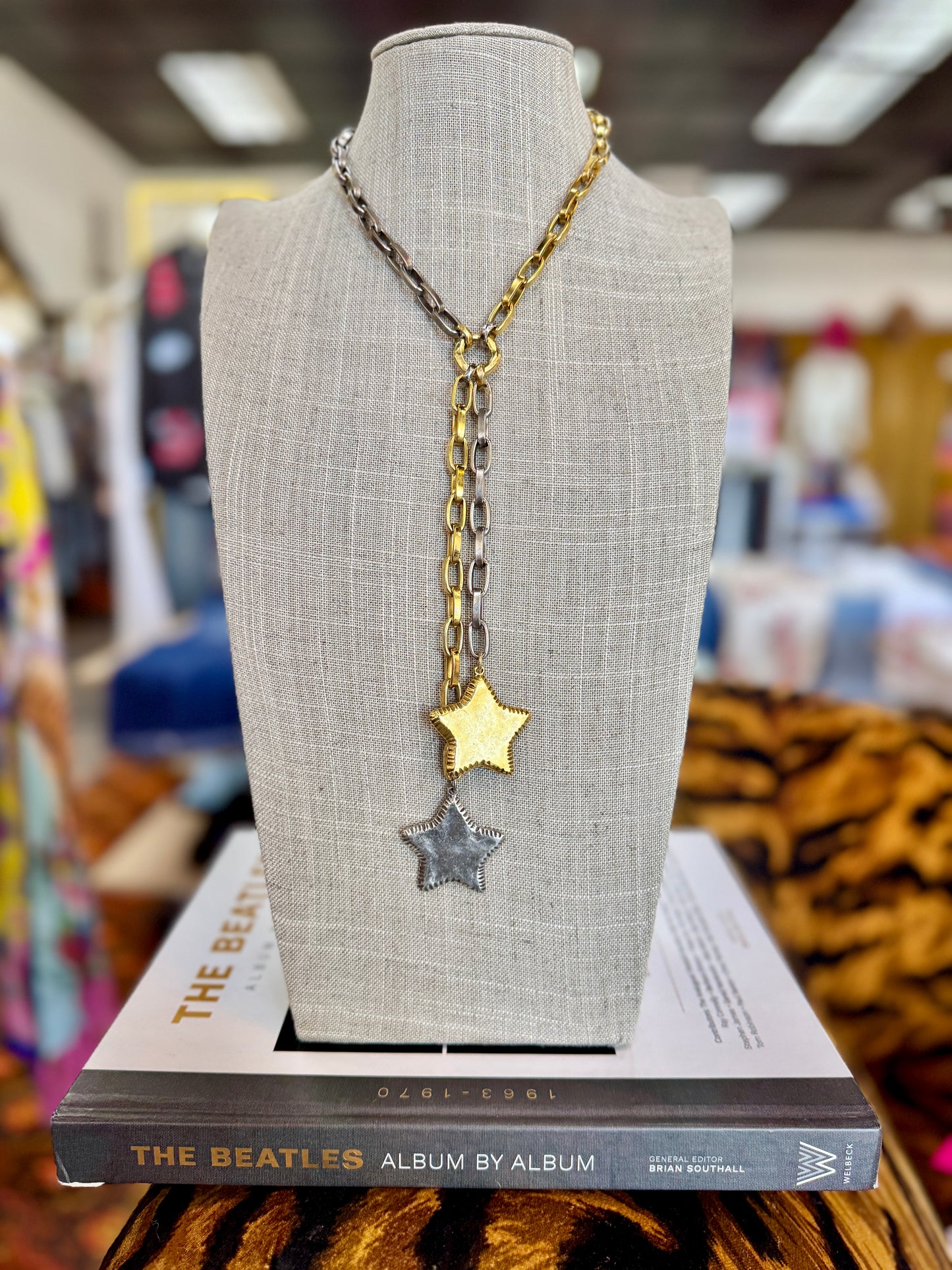 Double Stitch Star Lariat