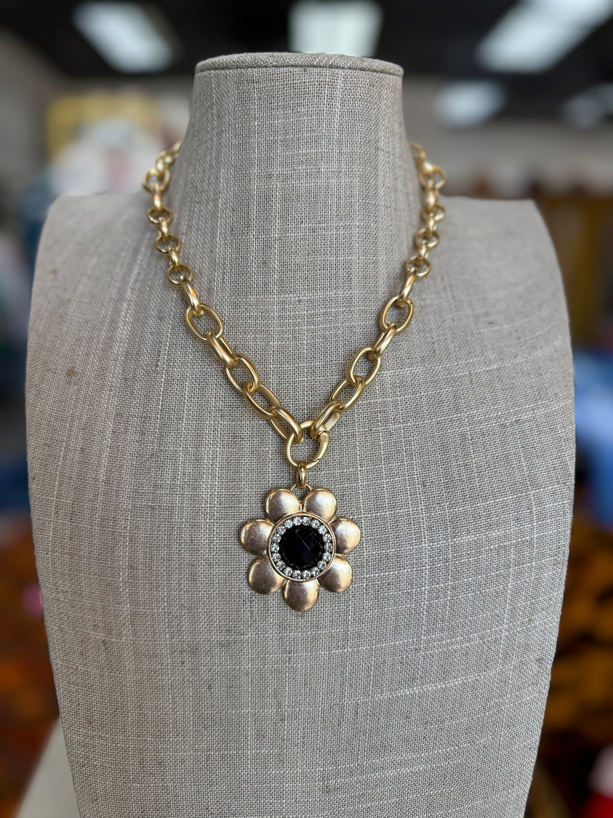 Dahlia Necklace