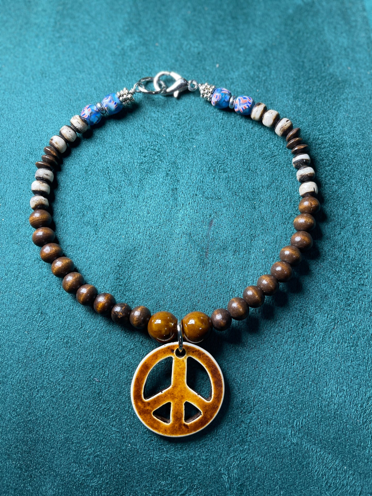 Tranquility Choker