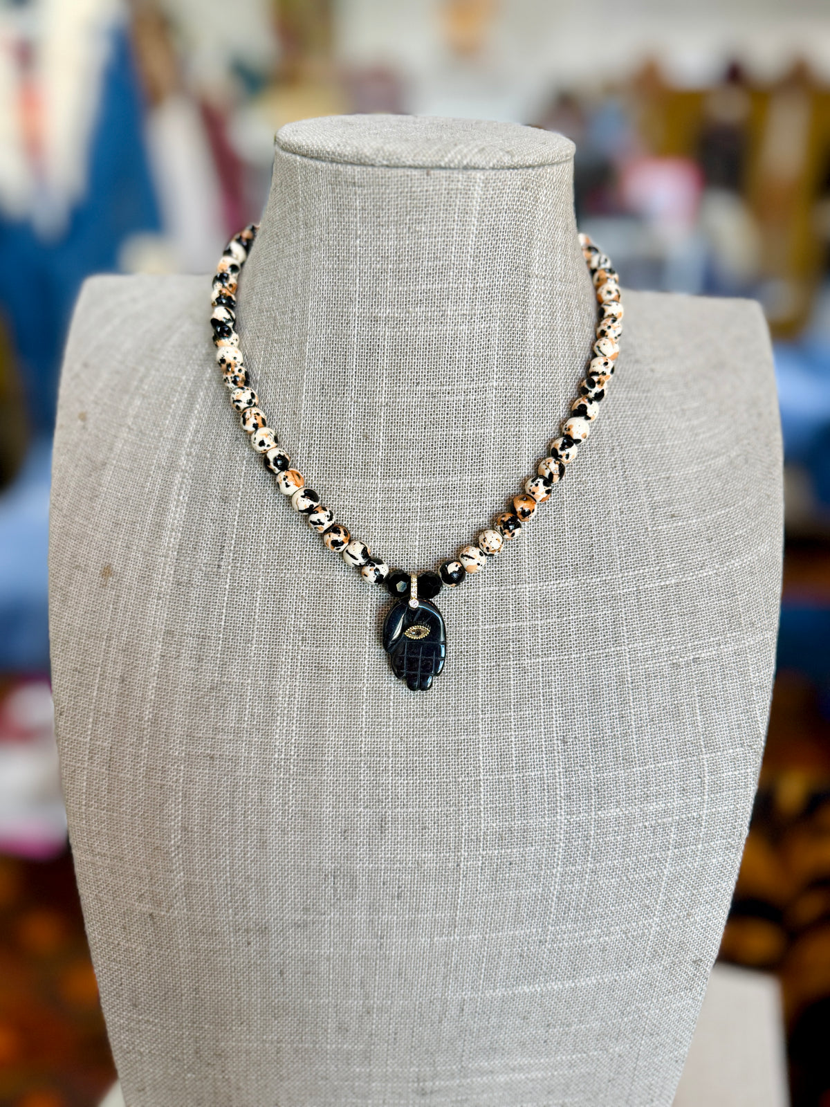 Hamsa Noir Necklace