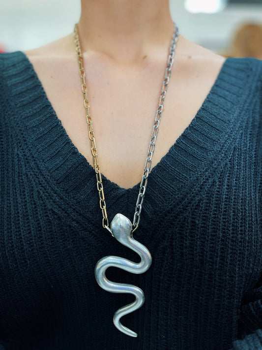 Long Cobra Chain Necklace