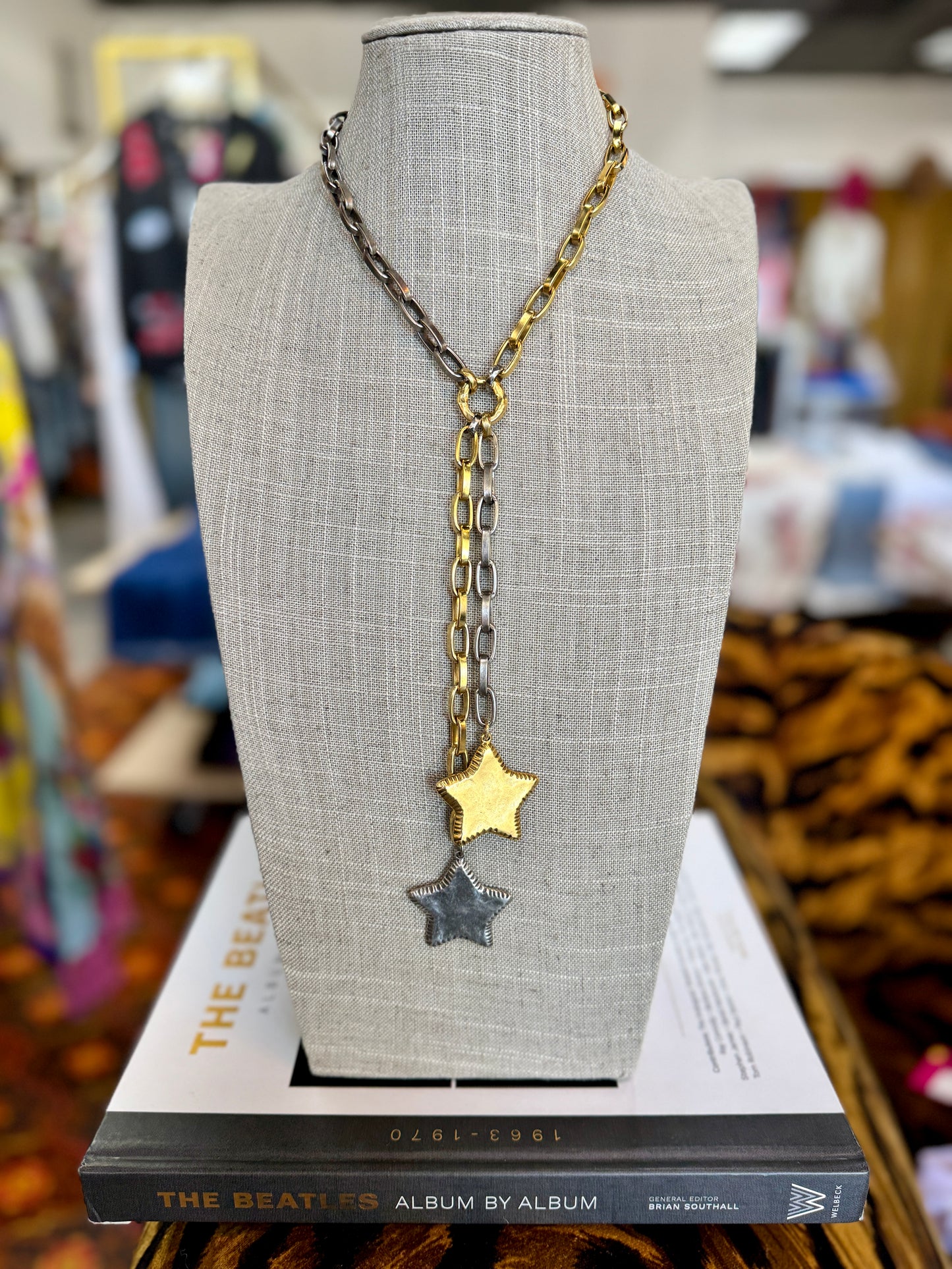 Double Stitch Star Lariat