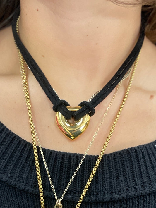Heart Of Gold Suede Choker